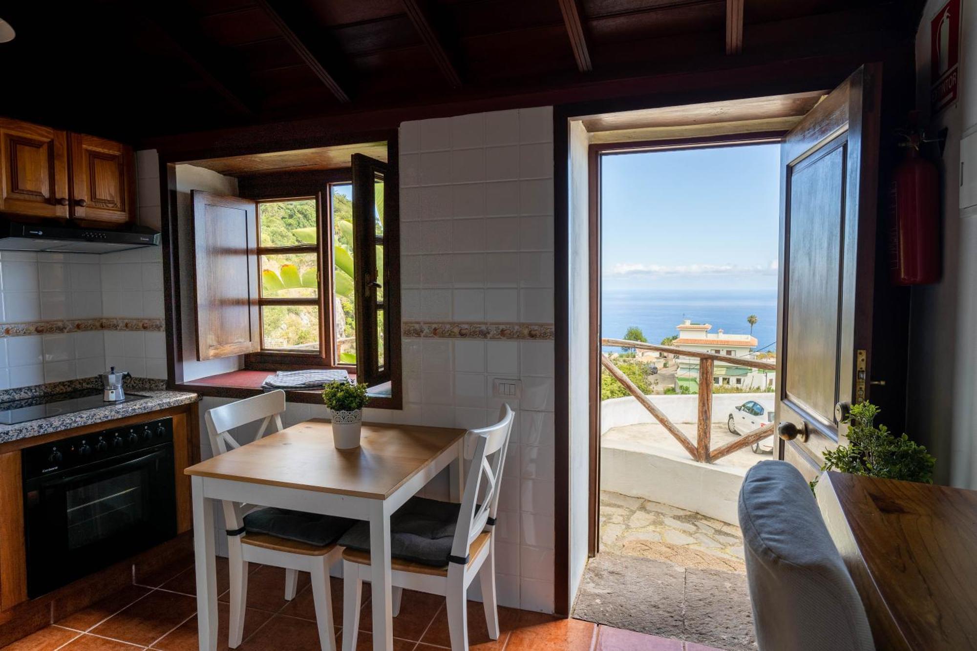 Las Casitas Del Bebedero - Yoga & Ecoturismo Icod De Los Vinos Zewnętrze zdjęcie